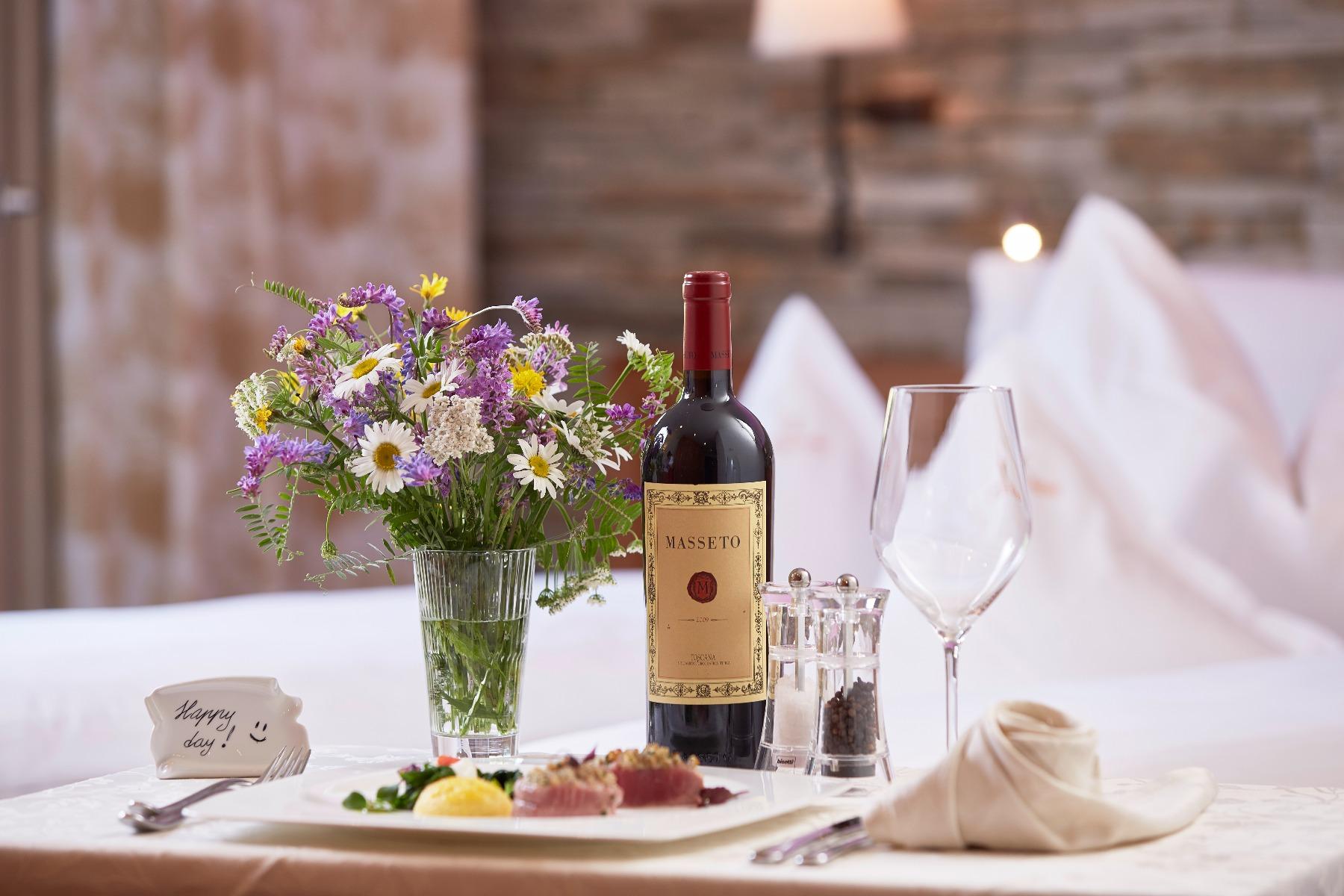 Happy Dinner mit Live Musik mit Lucia & Friends Wochenprogramm