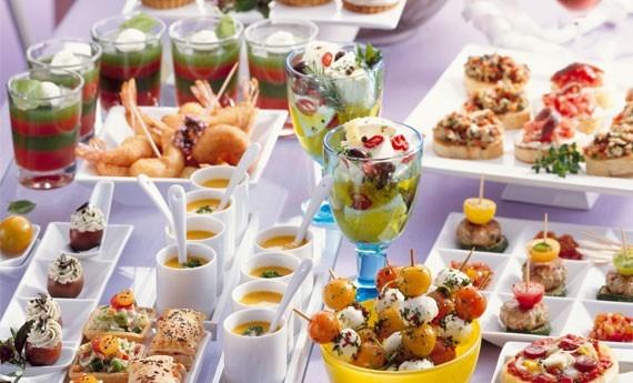 Aperitivo di Ferragosto sulla terrazza programma settimanale